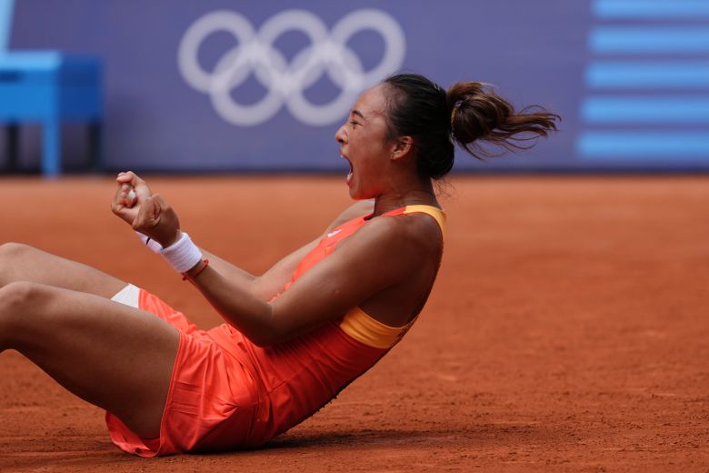 Zheng Qinwen : Médaille d'Or aux JO 2024